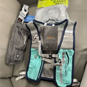Hydration Vest + belt bag new!